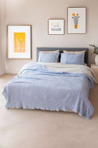 Handwoven 4-layer soft Turkish muslin bedspread in Blue - Vivamaison Denizli OEKO-TEX certified