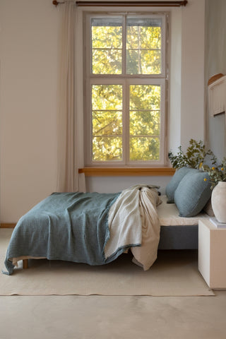 Detail of Green 4-layer Turkish muslin cotton fabric - handwoven Denizli colorfast