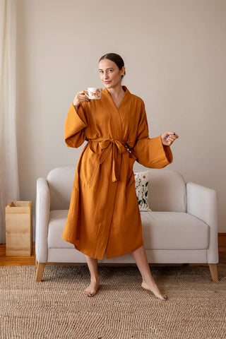 Handwoven 2-layer Turkish muslin bathrobe in caramel - Vivamaison Denizli OEKO-TEX certified