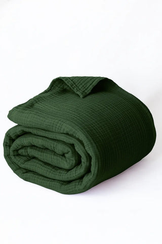Dark Green handwoven 4-layer muslin Turkish cotton bedspread front full. Long-staple Denizli, OEKO-TEX. Vivamaison.