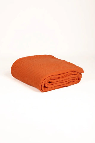 Tile handwoven 4-layer muslin Turkish cotton bedspread front full. Long-staple Denizli, OEKO-TEX. Vivamaison.