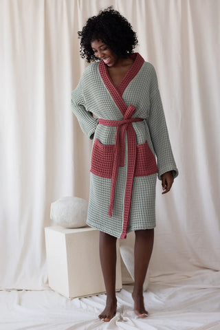 Sage Green Burgundy handwoven waffle two-tone kimono bathrobe front full. Handwoven Denizli, OEKO-TEX. Vivamaison.