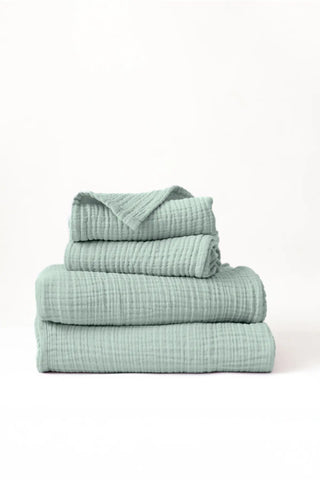 Handwoven 4-layer muslin Turkish towel set in sage green — VivaMaison Denizli, OEKO-TEX certified