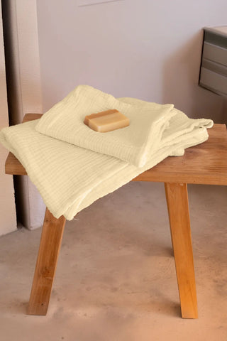 Handwoven 4-layer muslin Turkish towel in soft yellow — VivaMaison Denizli, OEKO-TEX certified