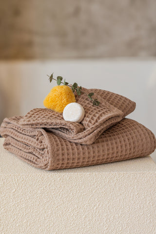 Handwoven Turkish cotton waffle weave towel set in Brown - Vivamaison Denizli OEKO-TEX certified