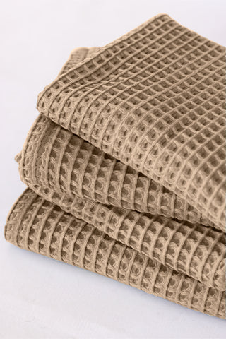 Handwoven Turkish cotton waffle weave towel set in Brown - Vivamaison Denizli OEKO-TEX certified