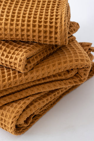 Handwoven Turkish cotton waffle weave towel set in Caramel - Vivamaison Denizli OEKO-TEX certified