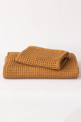 Handwoven Turkish cotton waffle weave towel set in Caramel - Vivamaison Denizli OEKO-TEX certified