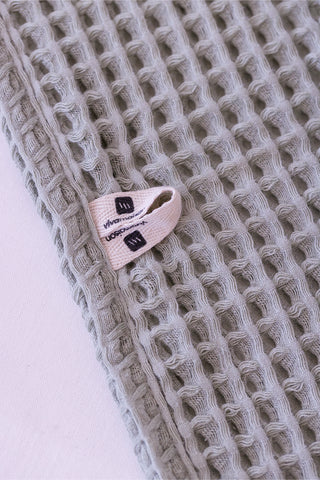Handwoven Turkish cotton waffle weave towel set in Grey - Vivamaison Denizli OEKO-TEX certified