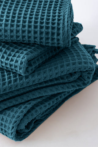 Handwoven Turkish cotton waffle weave towel set in Indigo - Vivamaison Denizli OEKO-TEX certified